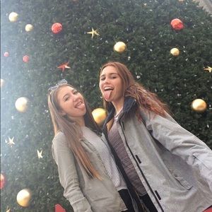 Meet your Posher, Katelyn